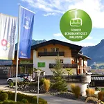 Naturhotel Waldesruhe Oberstdorf ホテル オーベルストドルフ
