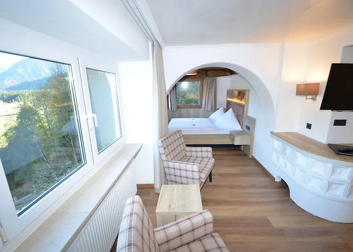 Naturhotel Cafe Waldesruhe 4*