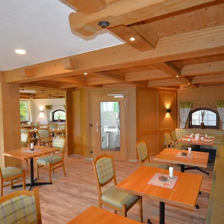 호텔 Naturhotel Cafe Waldesruhe 4*