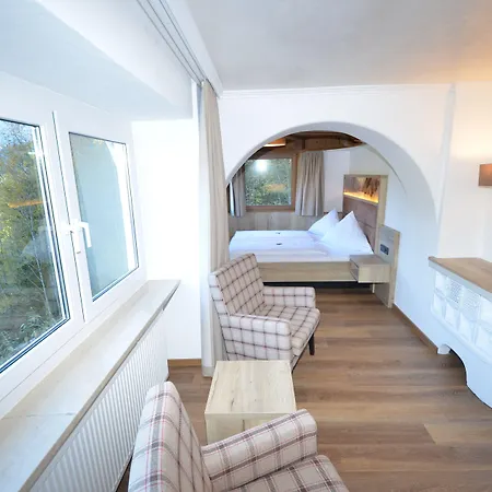 Naturhotel Waldesruhe 4*