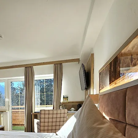 Naturhotel Waldesruhe Hotell 4*