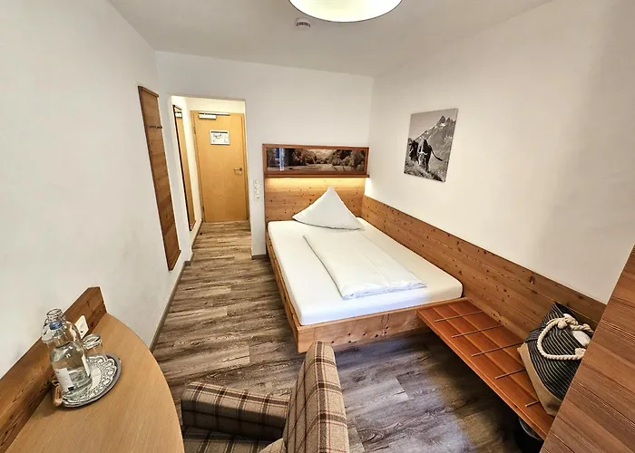 Naturhotel Cafe Waldesruhe فندق 4*