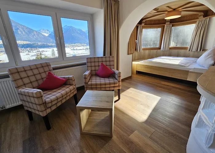 فندق Naturhotel Cafe Waldesruhe 4*